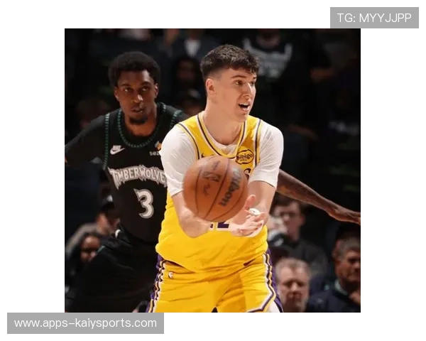 延续状态！里夫斯拉拉维亚合砍51+14集锦：关键时刻合力收比赛，拉夫里年科