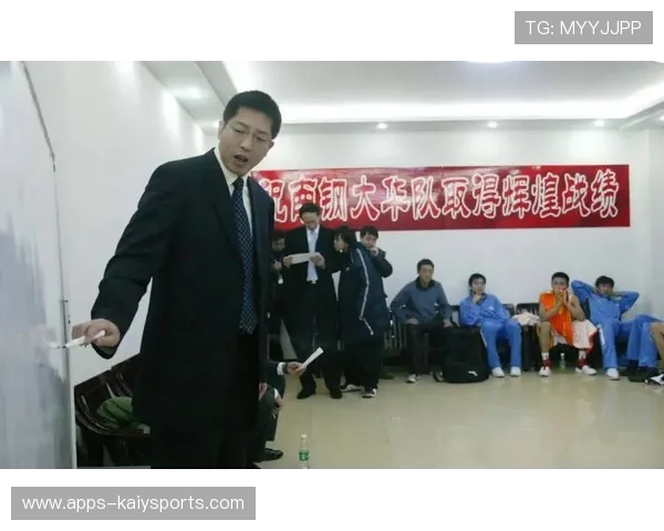 江苏男篮“黄金一代”传奇聚首，胡卫东唐正东重温辉煌